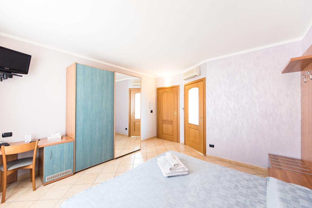 Hotel Bacco Beinette Kültér fotó